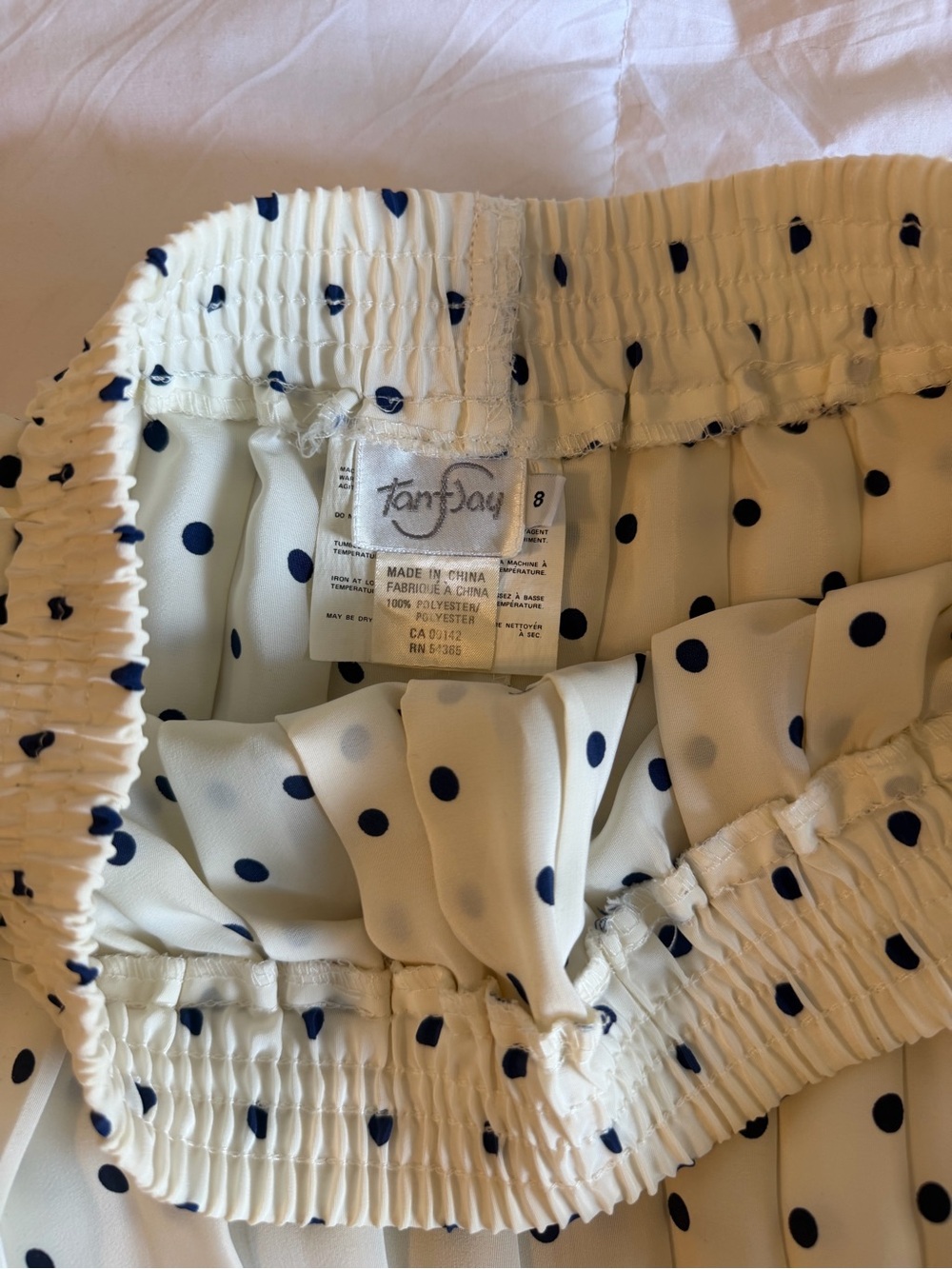 🐩 TANJAY Vintage Pleated Polka Dot Midi Skirt - Cream with Black Dots - Picture 5 of 6